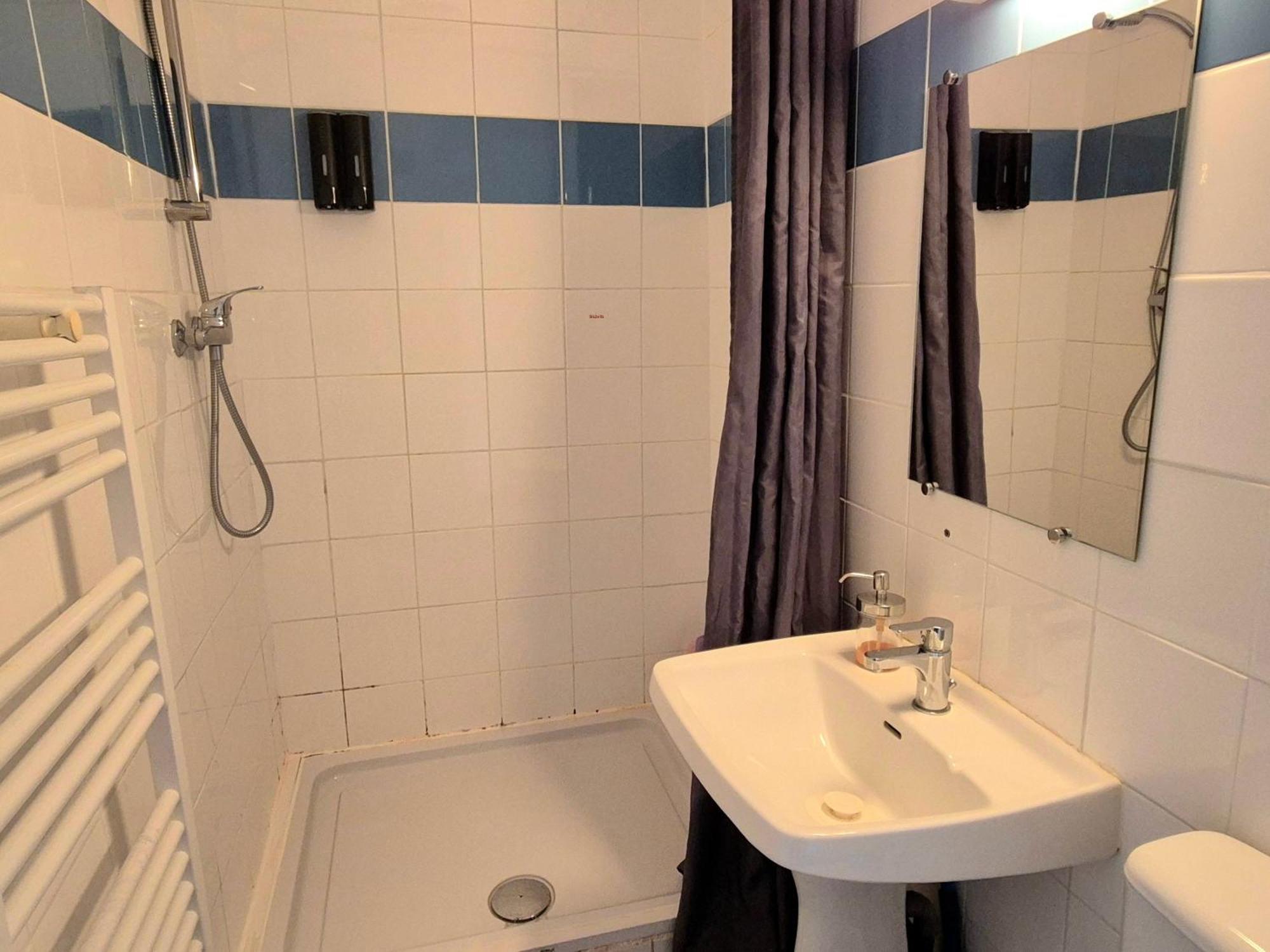 Apartamento L'Atelier-T2 Proche Du Centre-Wifi-Parking Lourdes Exterior foto