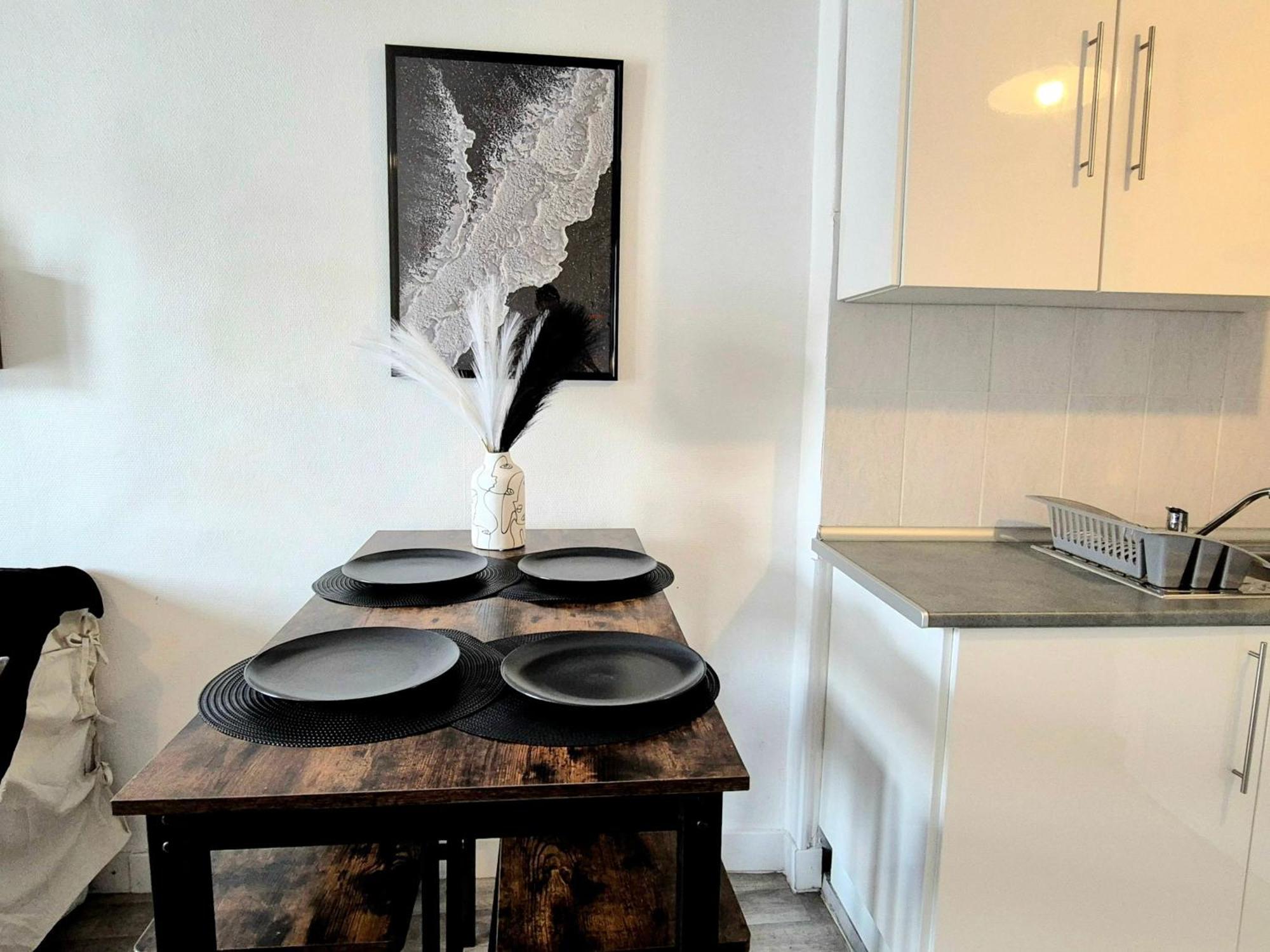 Apartamento L'Atelier-T2 Proche Du Centre-Wifi-Parking Lourdes Exterior foto